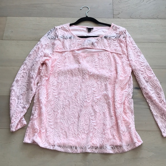 pink lace torrid long sleeve BRAND NEW - Picture 1 of 2